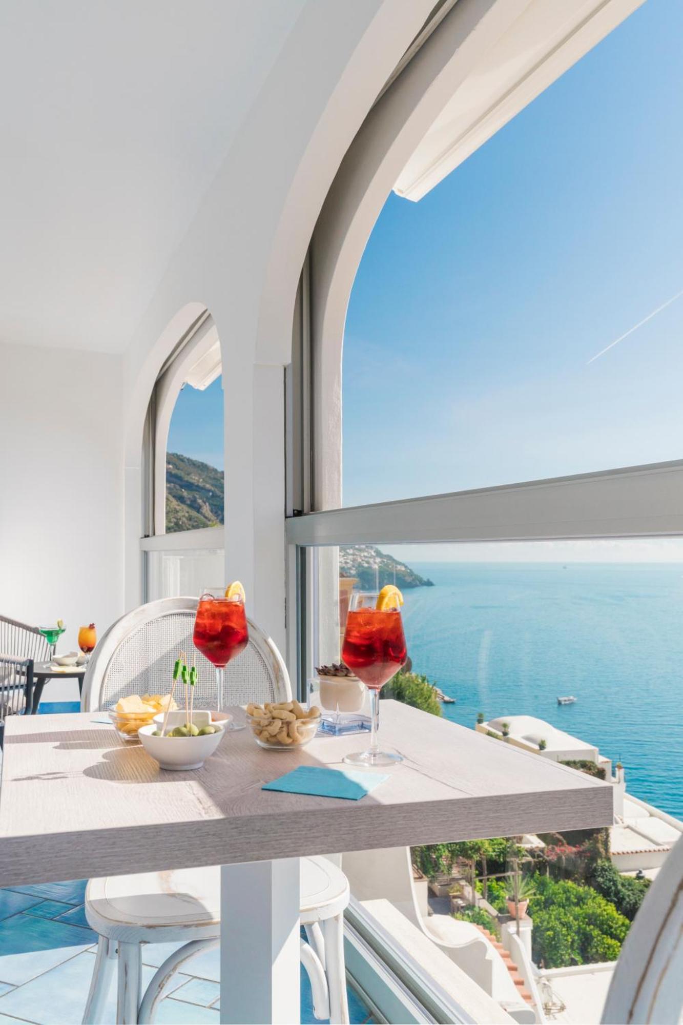 Hotel Il Gabbiano Positano Exterior foto