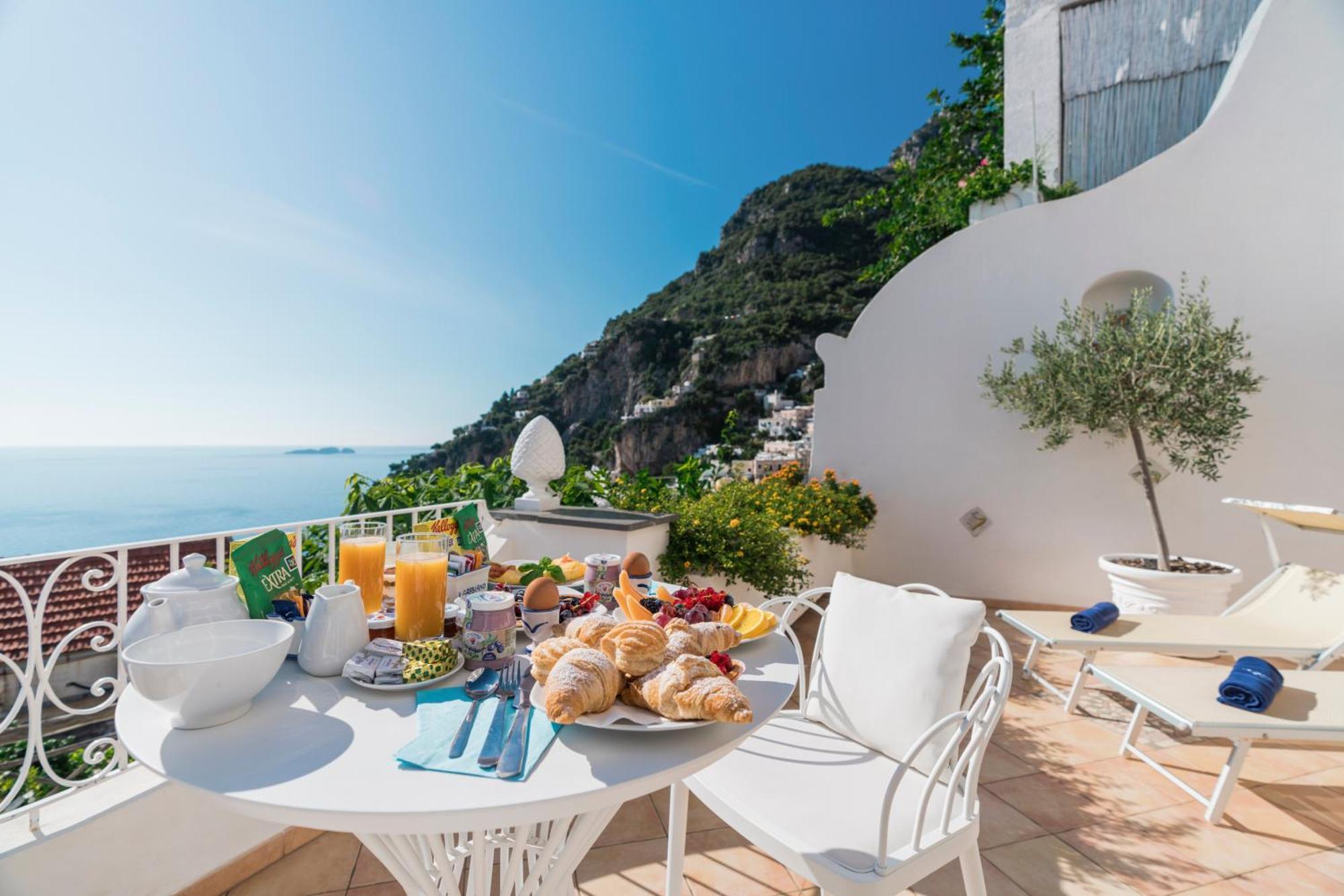 Hotel Il Gabbiano Positano Exterior foto