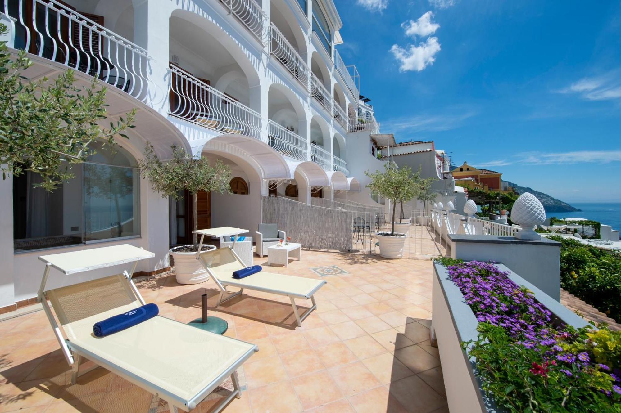 Hotel Il Gabbiano Positano Exterior foto